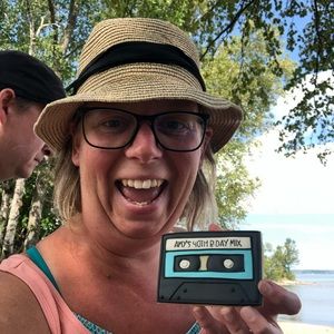 Meet your Posher, Amelia